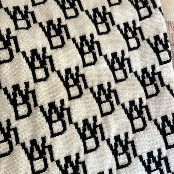 We11Done Logo Pattern Wool Cashmere Blend Legging. Size Small Black and White - Picture 16 of 17